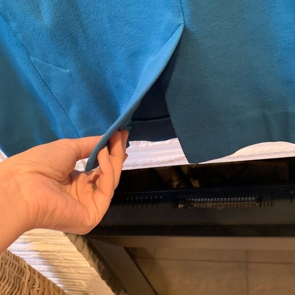 CAbi Teal Blue Sigourney Pencil Skirt Side Zipper Size 4 - Picture 11 of 12